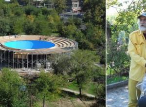 Armenian writer goes on hunger strike over dolphinarium construction