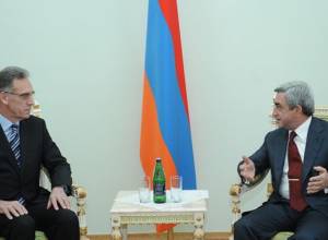 RA President receives French Ambassador