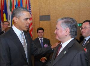 Armenian FM delivers speech in Lisbon