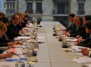 Tensions along contact line unacceptable to EU