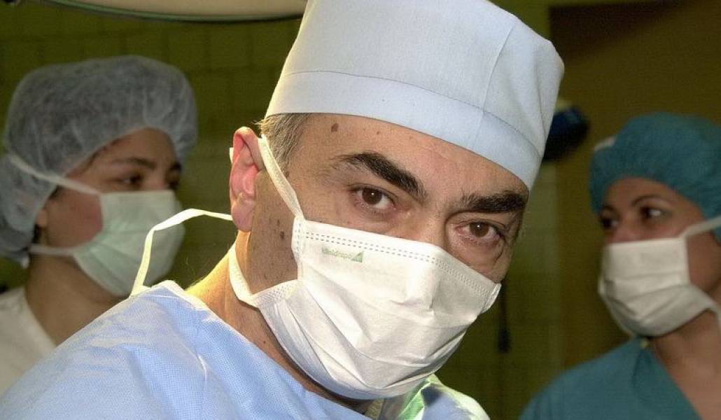 0346b5eb52bf6e61ad98f385a55ab8b2