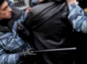 Police beat protesters in Armavir