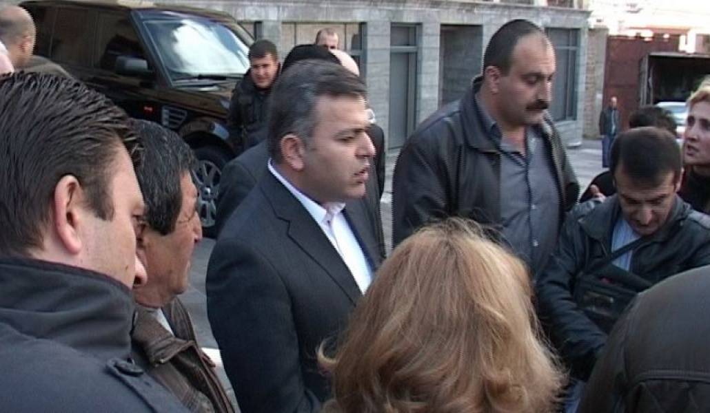 1bd90a533b919f90672dd1b14c59a50f