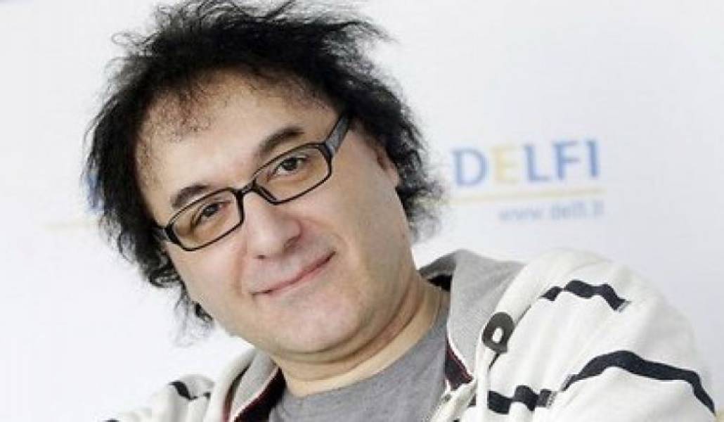 b1f983d4420e42072a95ae1fb0caa926