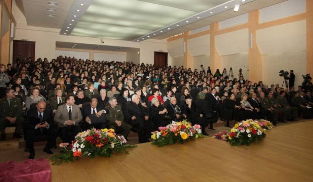 6e3424fdb17f77ece07cd156391b8e76