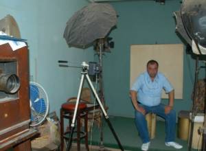 Yerevan’s oldest photographer’s studio can tell everything about Armenian capital