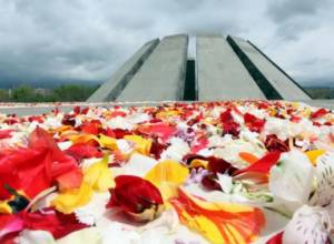 Flowers left at Tsitsernakaberd Memorial to be recycled into hand-made cards