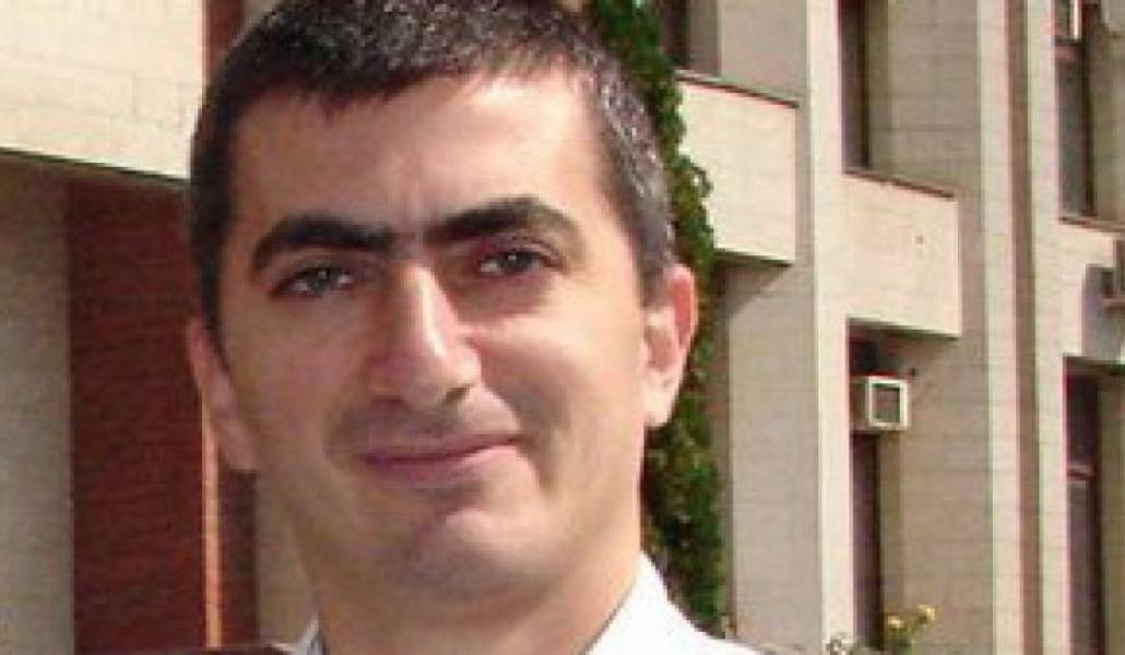 27cb47a9da158640cb7f6ce318f36610