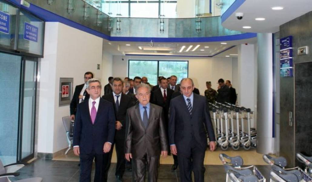 8e1dcb339cd1b1804c8ddc57a3ae3bf8