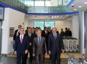 Serzh Sargsyan visits Stepanakert