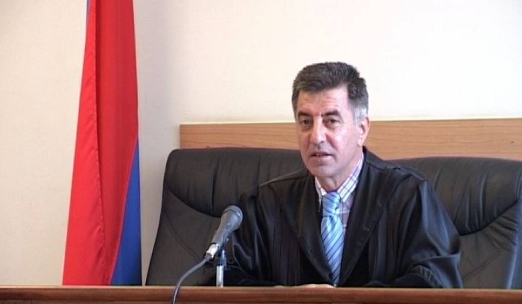 01fd04893e2f9c30aab5e70d1a00e2ca