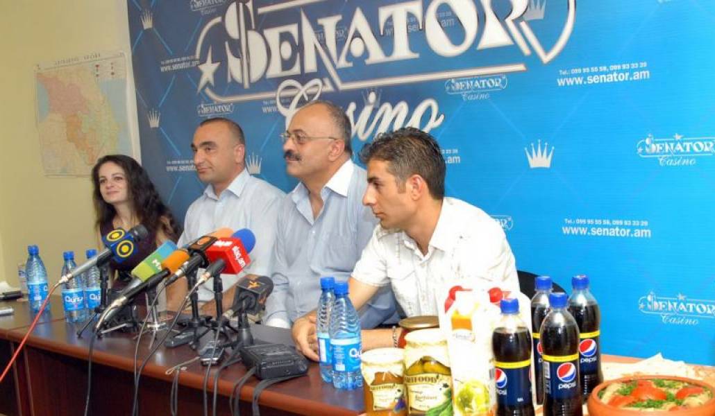 9367c76813064d049c35a83feda223a9