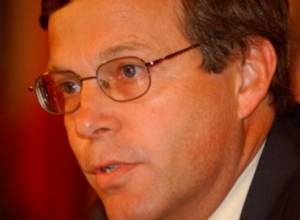 Senator Menendez requests “holdover” on Ambassador-designate Heffern
