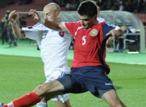 Robert Arzumanyan will miss match