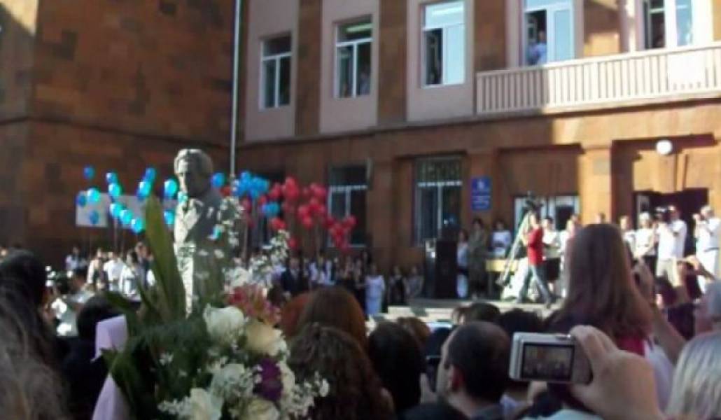 d78793529e4e249638b993b861c642a3