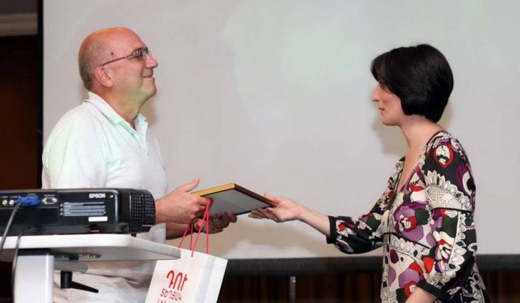 a7c36670dddd35b9d92554a6b670dae4