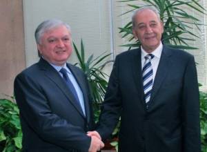 Armenian FM receives Lebanese Parliament Speaker