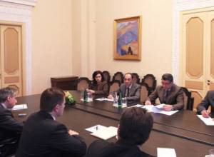 Belarus vows to create conditions for Armenian businessmen