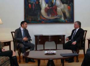 Armenian FM meets EP member
