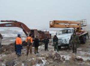 Cut others’ water supply for a pipeline