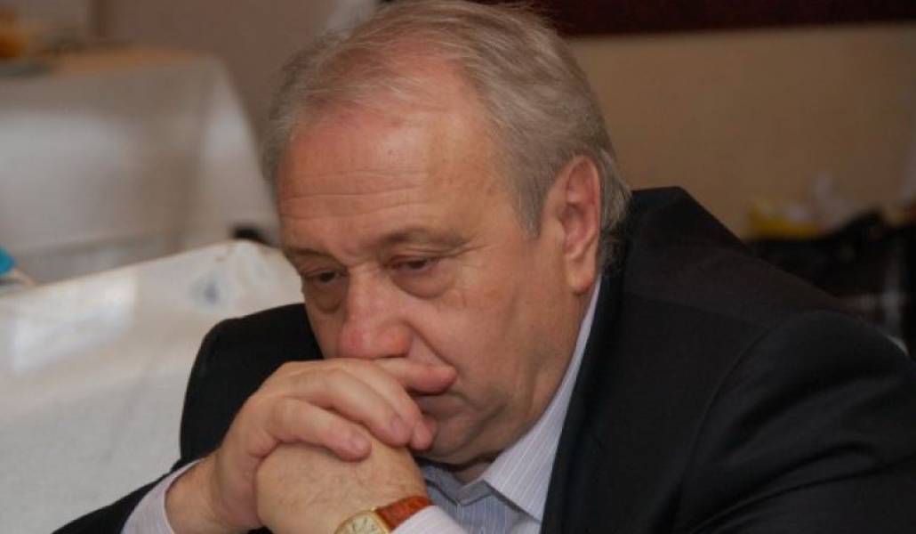 bcbd7d3f81e28358847832cc21bbb03d