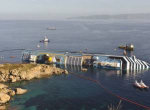 Salvagers start Costa Concordia ‘recovery’