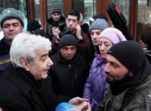 Ara Yernjakyan meets activists