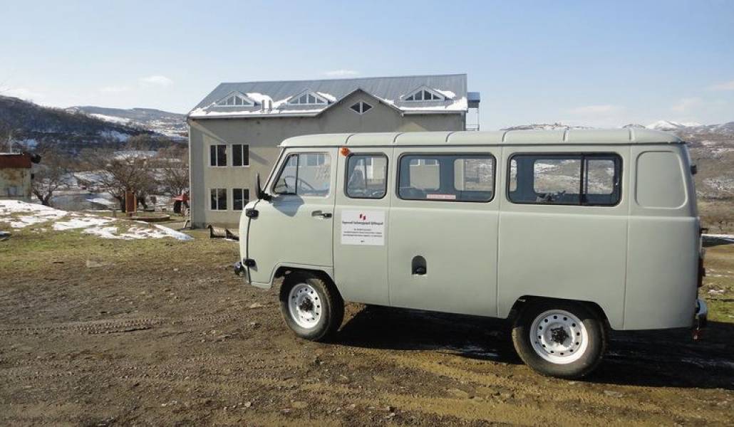 4bea73a9ff85eab2572d14b516710e83