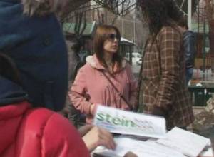 Reading books and remembering victims at Mashtots Park