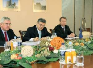 Armenian DM meets NATO’s Deputy Sec