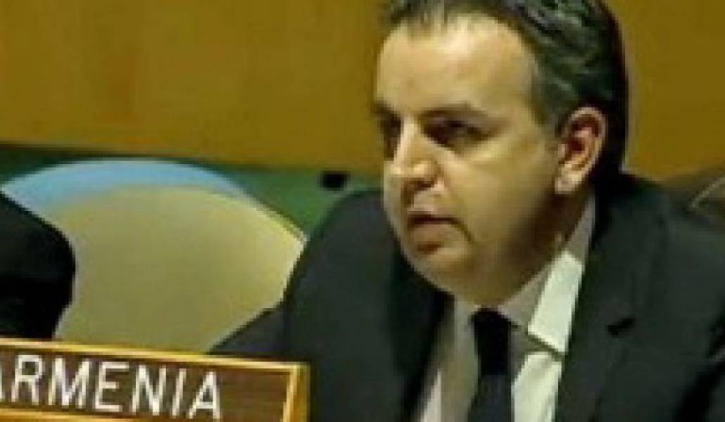 2b48a42667582a22d2ecfb89ba989f1e