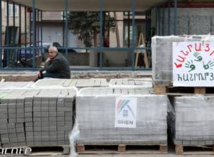Instructor, programmer and cardiologist go to park