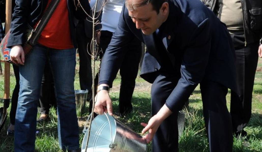 1402c5df8cc1fb7715111485b4cee94e