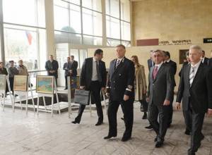 Sargsyan leaves by train