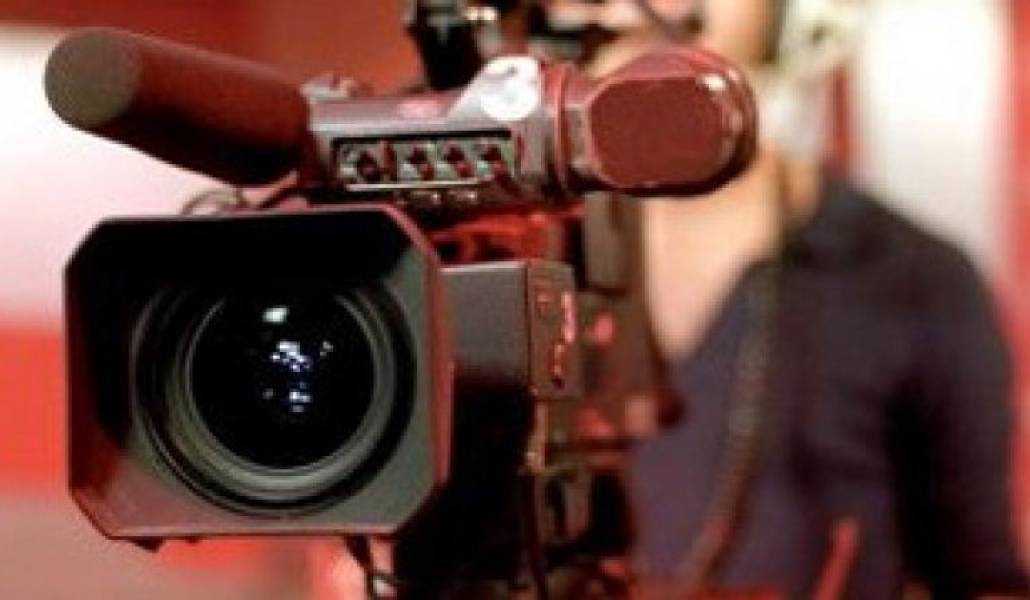 4a9a292101fe30bda6ba21d84217030e