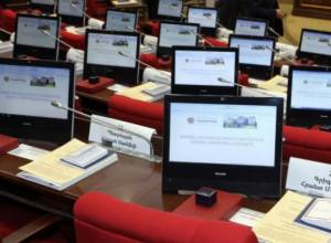 Sharmazanov and Naghdalyan elected