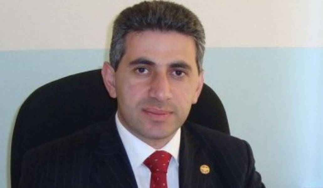 4af3cc0096c4615a976519bff37a1395