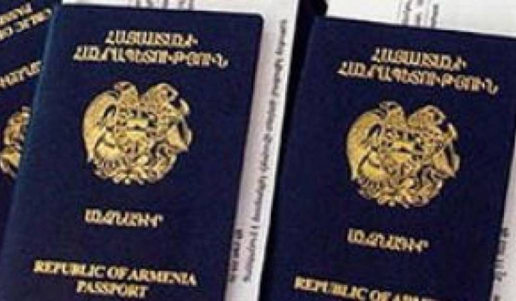 c38b35b7b1ad5b8339fea47b0addf35b