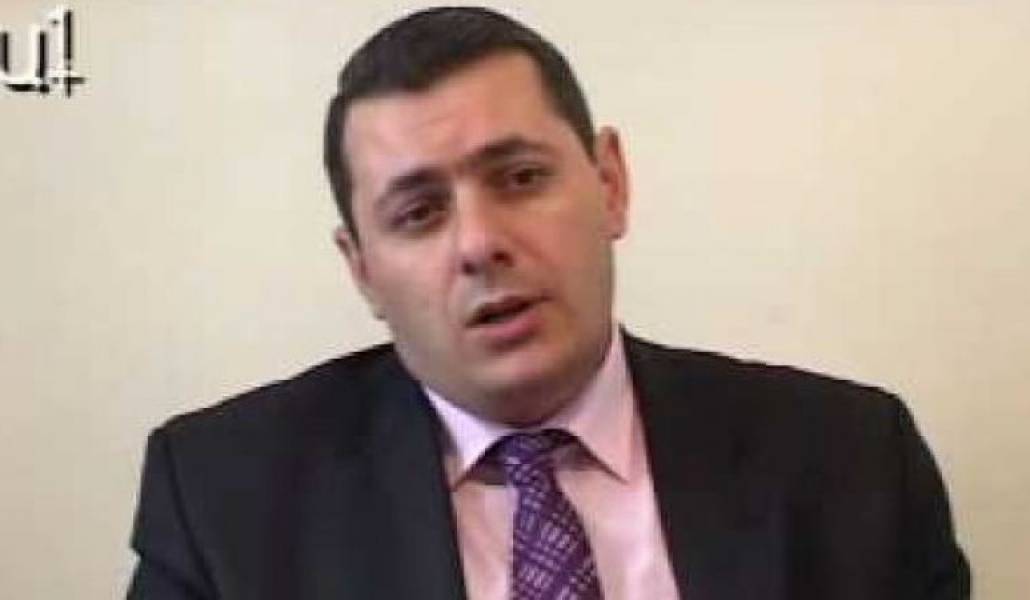 a195a2b150f16ed6360e3b26a8d34b8c