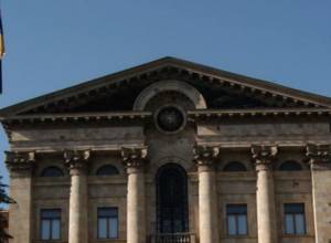 Armenian Parliament adopts statement condemning Safarov's extradition