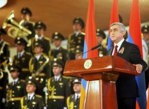 Serzh Sargsyan congratulates on Independence Day