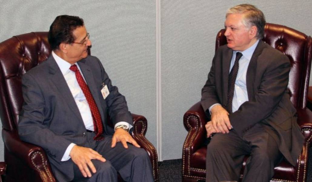 4e48464bb9bd32b99c5c8fbe17df0d71