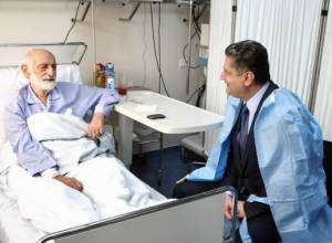 Tigran Sargsyan visits Sos Sargsyan in hospital