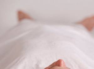 Advocate's body found in restaurant