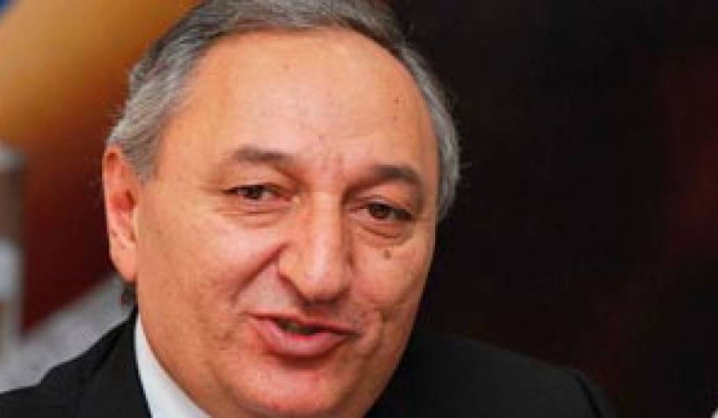 3d125844b9711edd037e81fa3b496b84