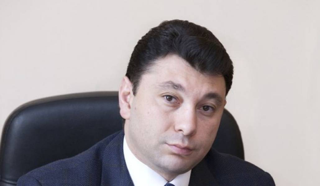 b9aba1c65618f50cc2366acd9cb5abc4