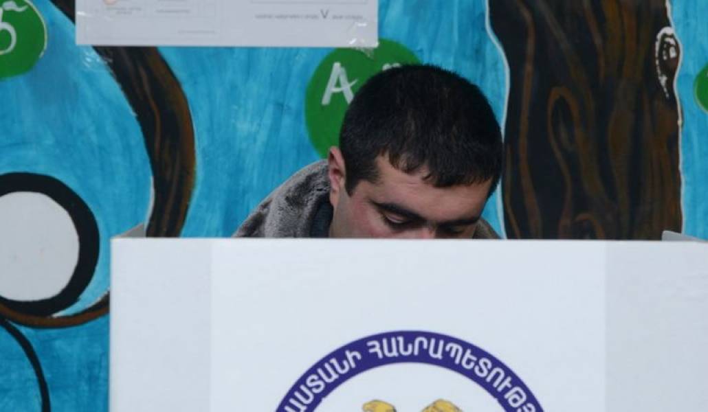 6f90a5cdeeaca171589bf7f772ca29bf