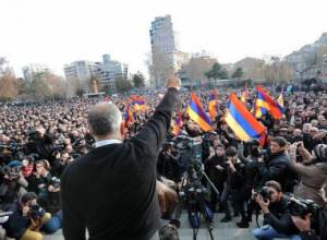 Rally restarts at Liberty Square