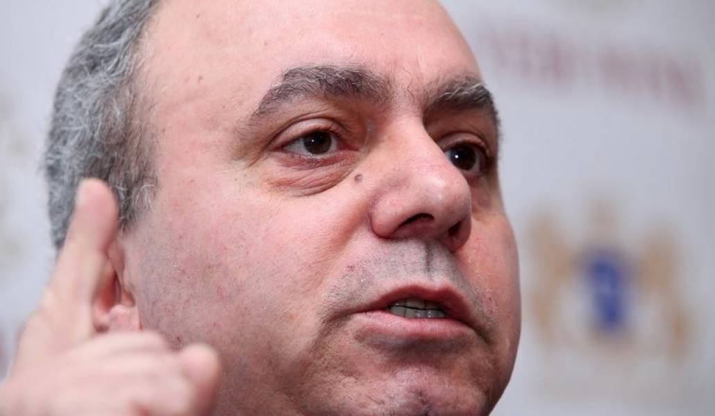 43d11706186eb30b89ede6a49f60f879