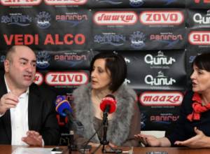 Elections to raise contradictory stimuli